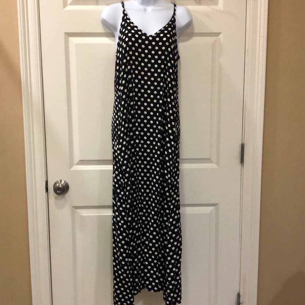 Long black & white polka dots Maxi dress
